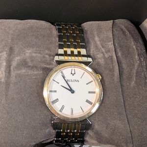 Bulova Men's Watch 98A233 Regatta Quartz White Dial Two Tone Gold Silver Steel